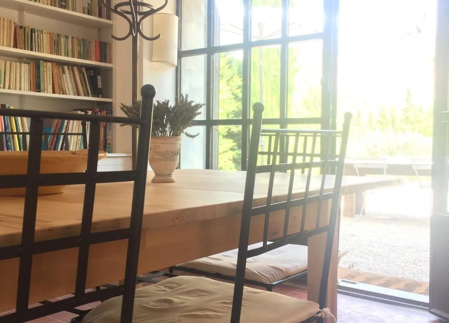 Bed & Breakfast Le Moulin en Provence Bed and Breakfast Saint-Antonin-sur-Bayon